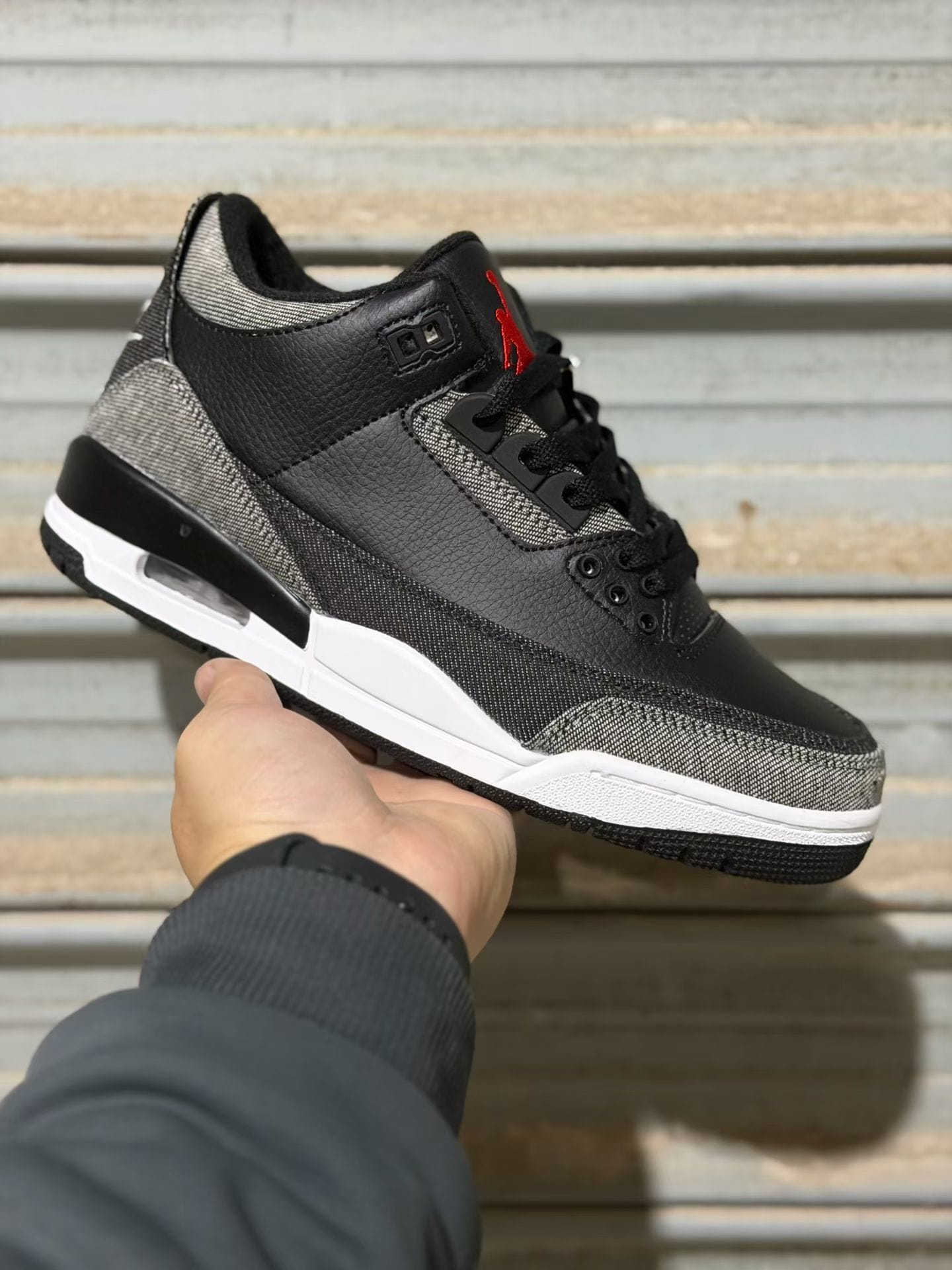 (image for) Air Jordan 3 Retro x Levi's Black Denim